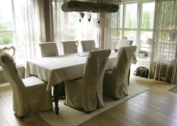 Awesome Home In Stranda With Wifi