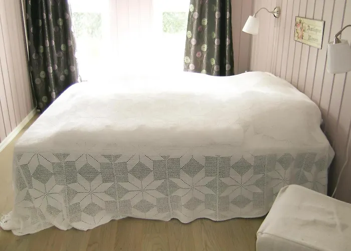 Awesome Home In Stranda With Wifi